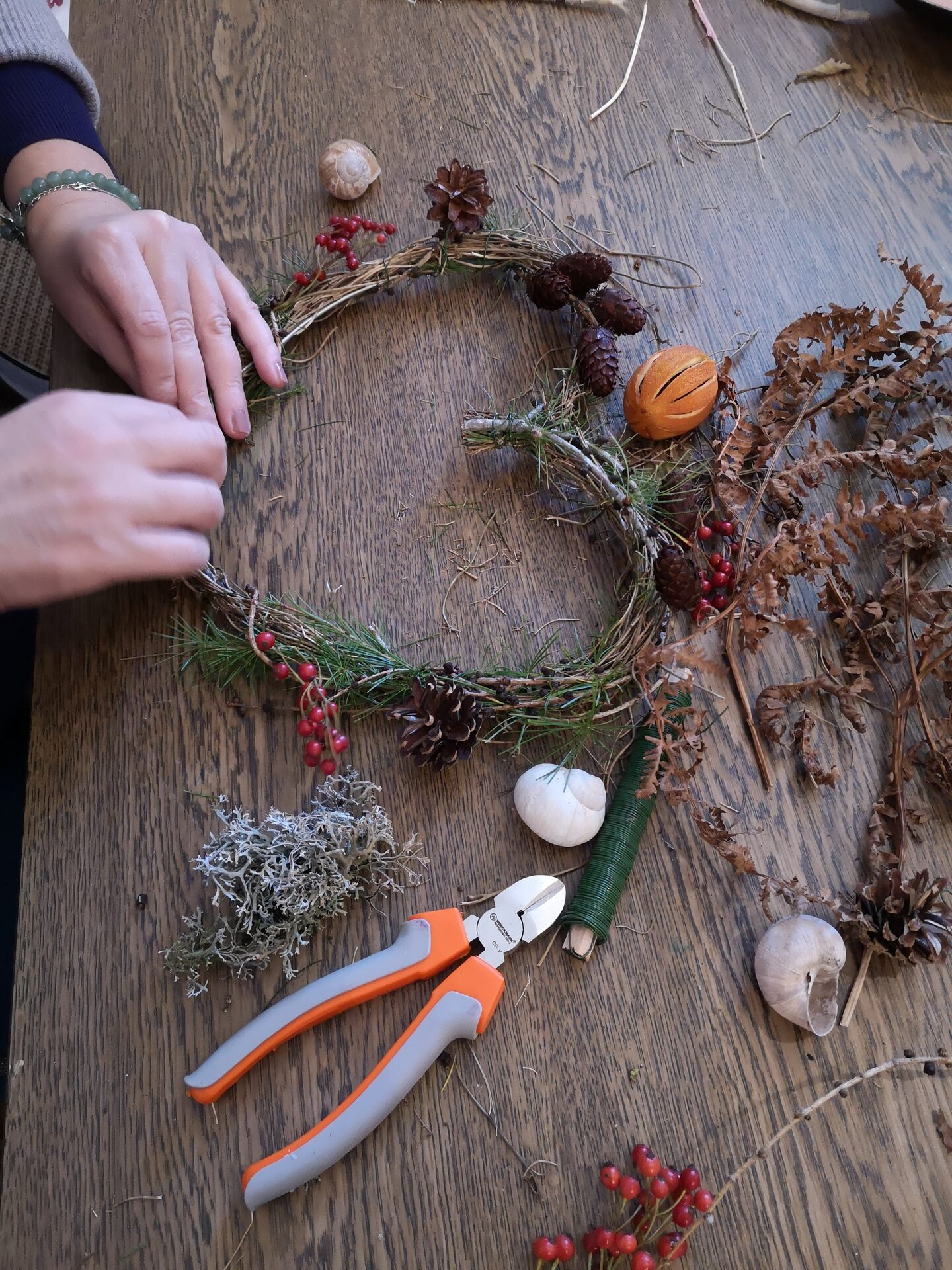 Materialien und Werkzeug beim Workshop